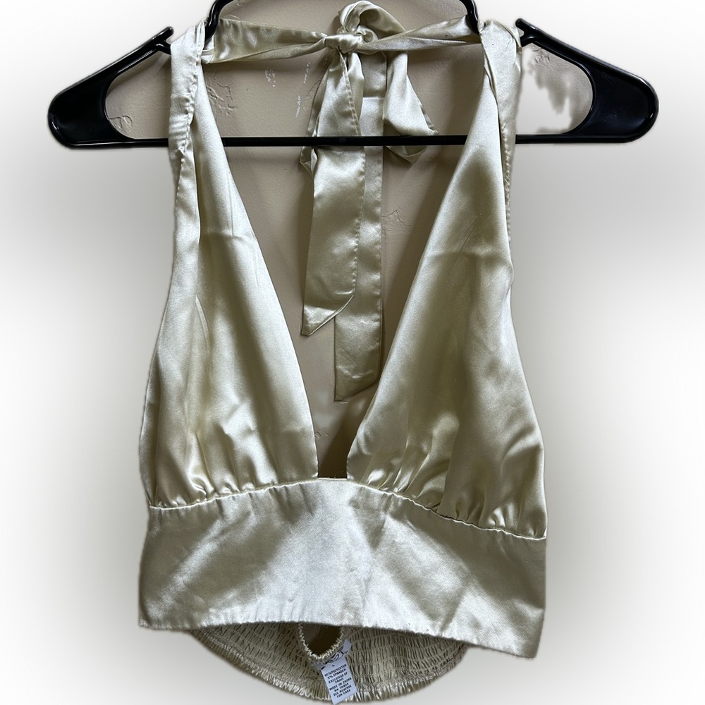 🌸5/$25🌸 Elegant Silk Cream Adjustable Halter Top - Picture 2 of 6